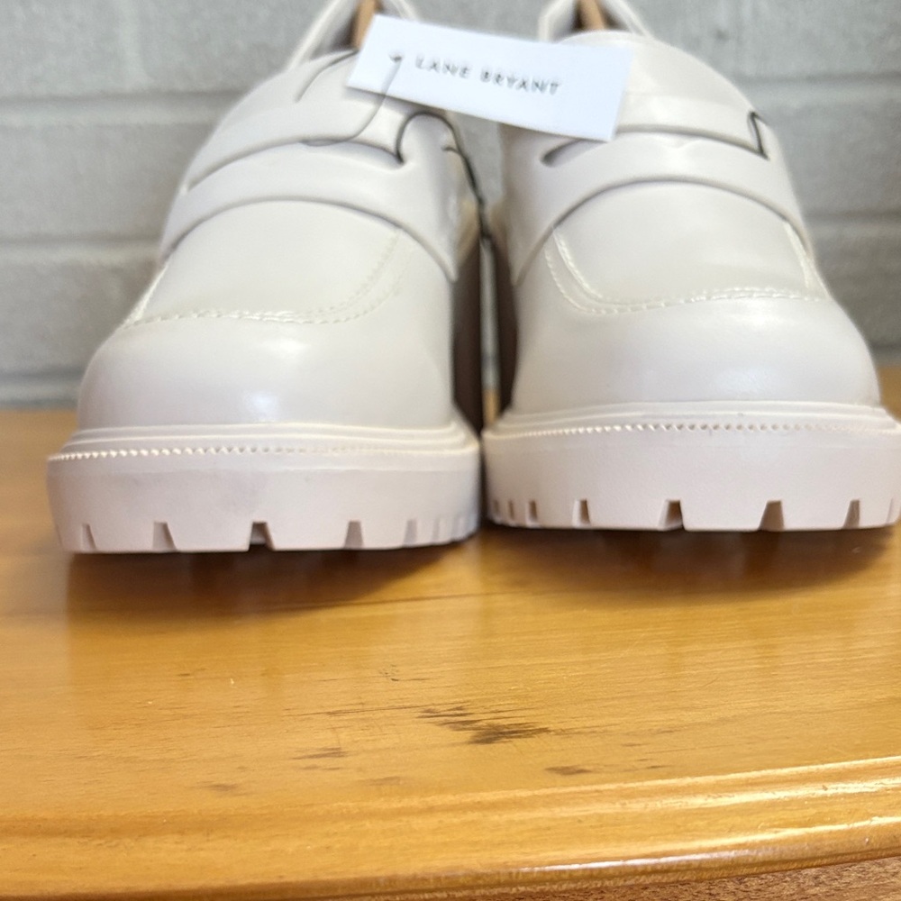 Lane Bryant Dream Cloud Cream Lug Sole Chunky Heel Platform Penny Loafers 10W - Picture 2 of 8